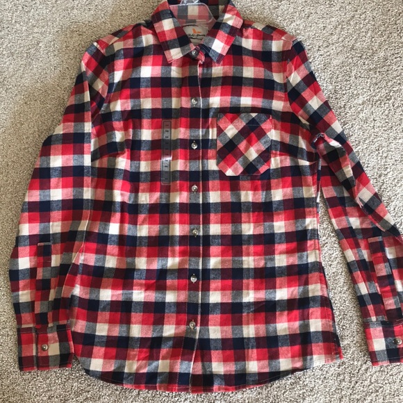 NWT Flannel button down shirt - Picture 4 of 8